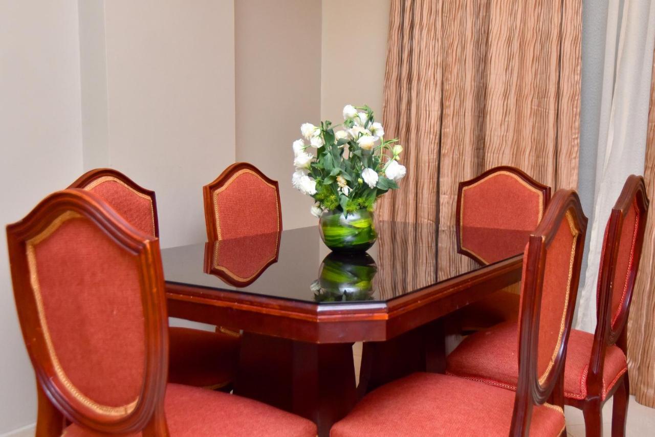 Emirates Stars Hotel Apartments Sharjah Luaran gambar